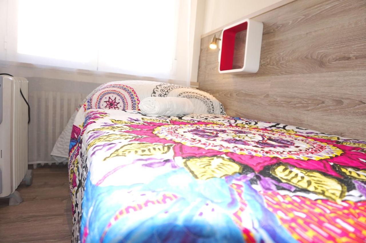 Muchomadrid Hostal